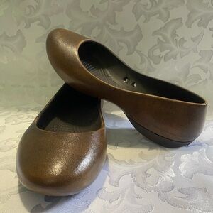 Crocs Carlisa Brown Shoes, Rubber, Size 7 Women’s